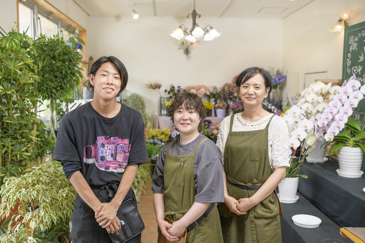 写真：岡田花店
